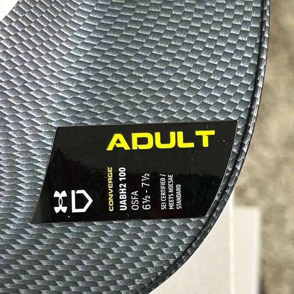 Under Armour Adult Batting Helmet NEW - Picture 3 of 4